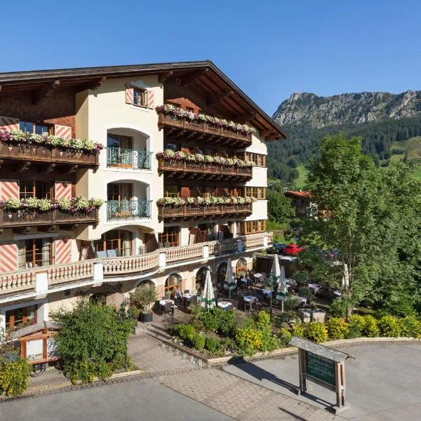 Das Traditionshotel Schwarzer Adler，位于坦海姆的酒店