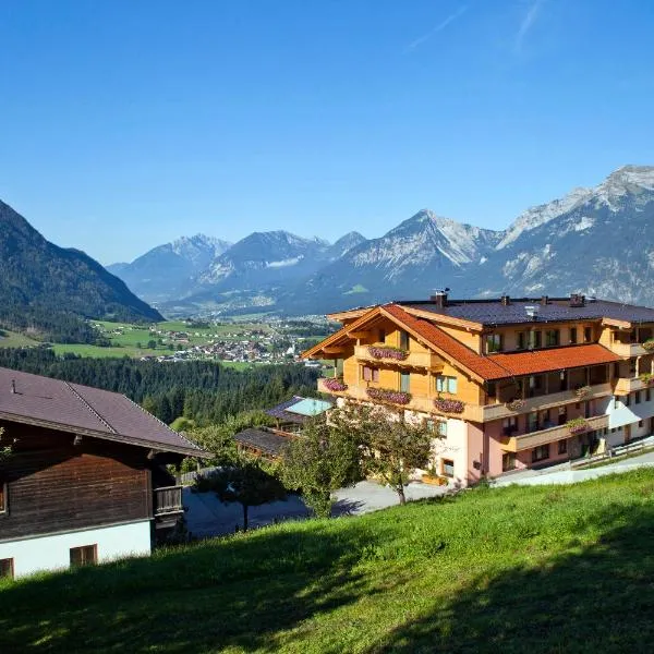 Hotel & Alpengasthof Pinzgerhof，位于阿尔普巴赫谷地赖特的酒店