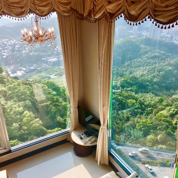 薇星景观汽车旅馆，位于Tung-kua-liao的酒店