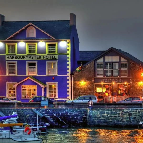 Harbourmaster Hotel，位于Llanrhystyd的酒店