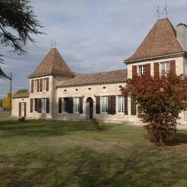 Château Le Guit，位于Saint-Martin-Curton的酒店