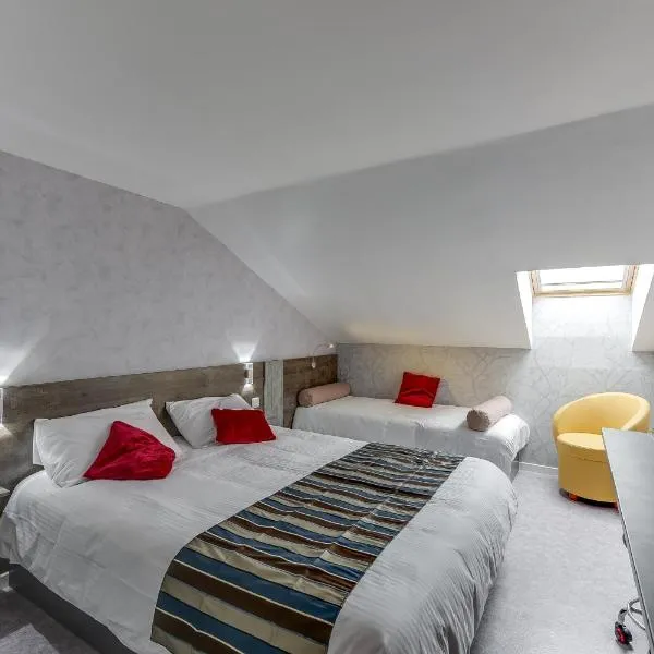 Confort Hôtel Thouars，位于图阿尔的酒店