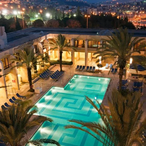 耶路撒冷丹能酒店，位于Kokhav Ya'akov的酒店