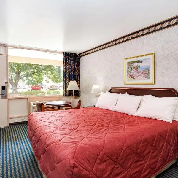 科基斯维尔华美达高级酒店，位于提摩尼姆的酒店