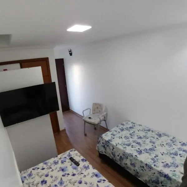 Mini Kitnet - Santa Cruz do Sul，位于南圣克鲁斯的酒店