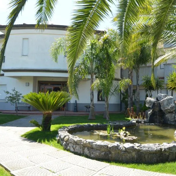 托斯卡诺酒店，位于San Lorenzo del Vallo的酒店