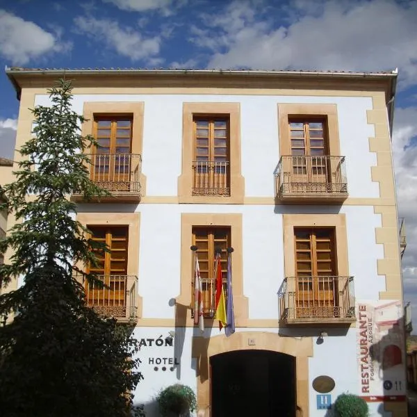 瓦多杜拉雄乡村酒店，位于Hinojosas del Cerro的酒店