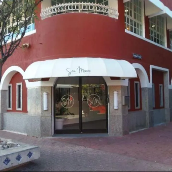 圣马可库拉索赌场酒店，位于Tera Kora的酒店
