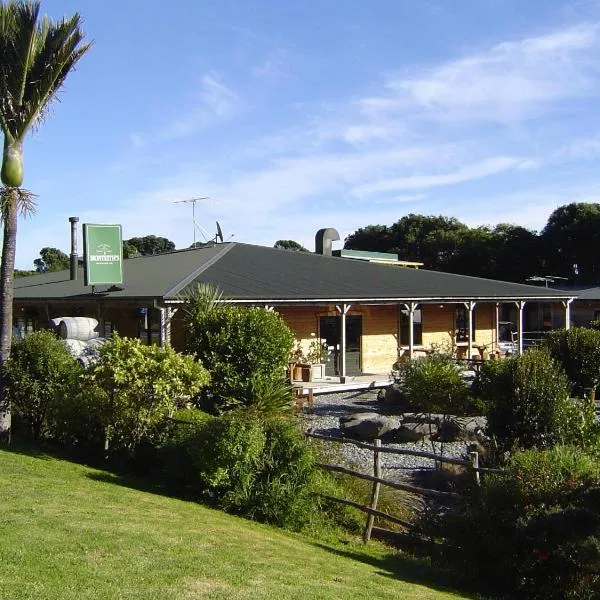 Punakaiki Rocks Hotel & Garden Bar，位于巴里敦的酒店