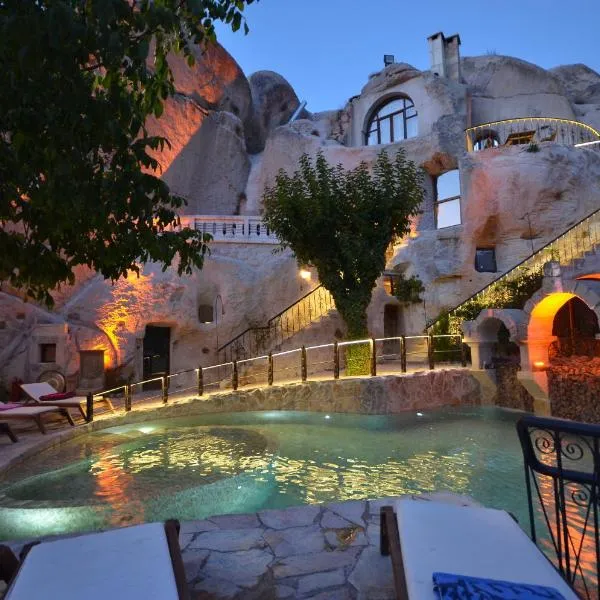 Cappadocia Gamirasu Cave Hotel，位于Ayvalı的酒店