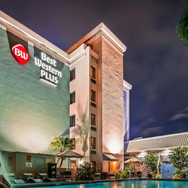 贝斯特韦斯特PLUS酒店，好莱坞/爱瓦图瑞，位于迈阿密花园的酒店