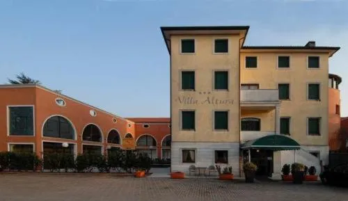 维拉阿尔图拉酒店，位于Saletto的酒店