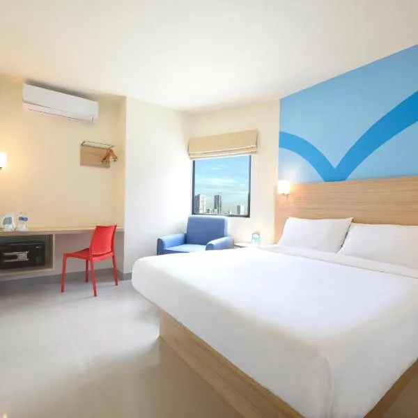 Hop Inn Hotel Aseana City Manila，位于马卡蒂的酒店