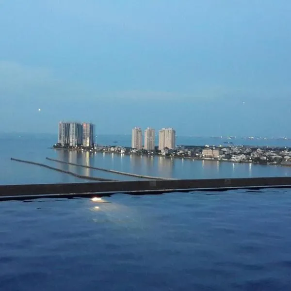 Robert's Condominium，位于雅加达的酒店