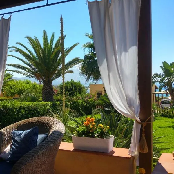 Villa Lisca Blu，位于库斯托纳奇的酒店