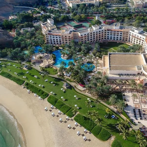 香格里拉巴尔吉萨Spa度假酒店，位于Al Bustān的酒店