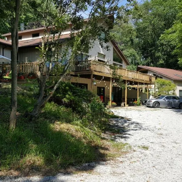 Tortuga Inn，位于Winamac的酒店