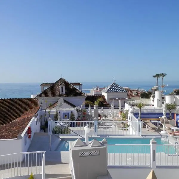 Hotel Puerta del Mar - Adults Recommended，位于内尔哈的酒店