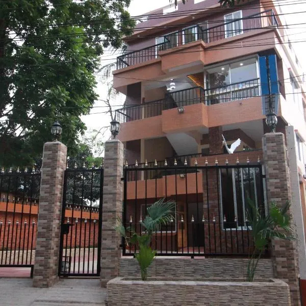 Little Rangpur Inn，位于Rangpur的酒店