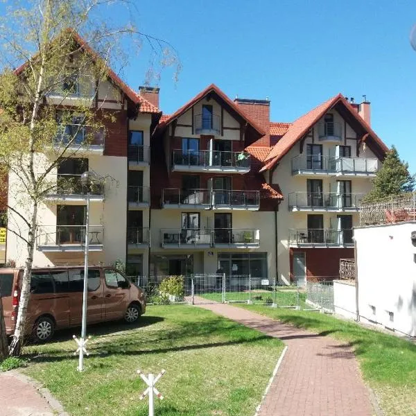 Nowa Apartamenty Apartament Słoneczny Bulwar，位于库瑞尼卡慕斯卡的酒店