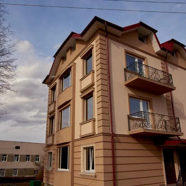 Dream Apartament，位于Lysovichi的酒店