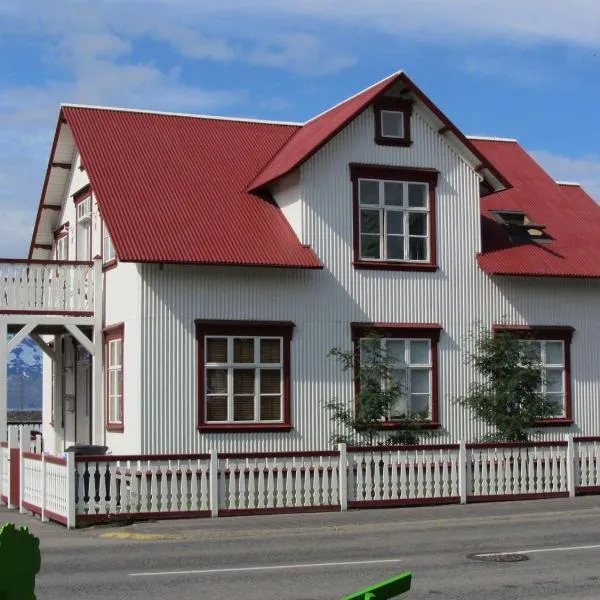 Bjarnabúð，位于胡萨维克的酒店