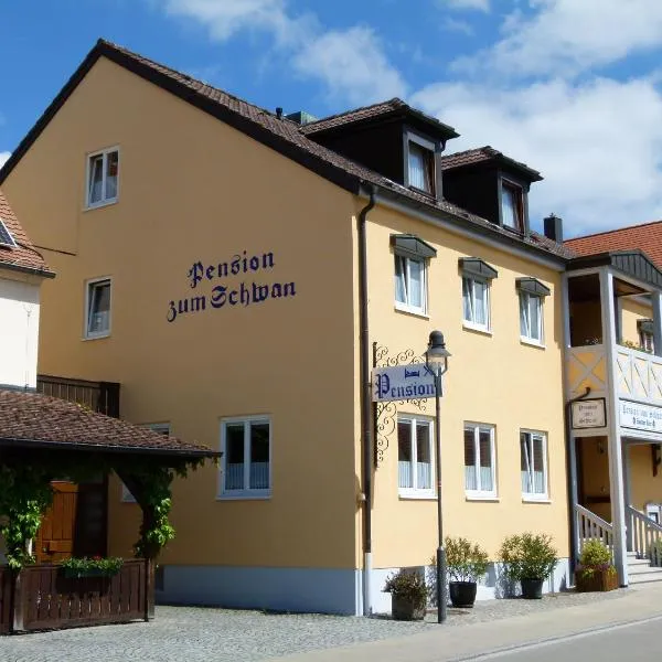 Pension "Zum Schwan"，位于Merkendorf的酒店