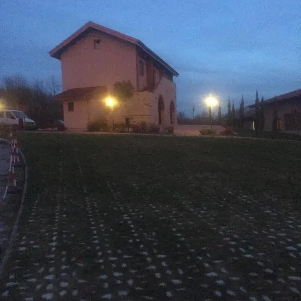 Agriturismo Montebeltrano，位于曼贡的酒店