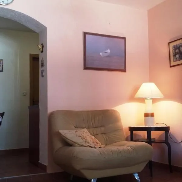 Apartment Dante，位于迪斯诺的酒店