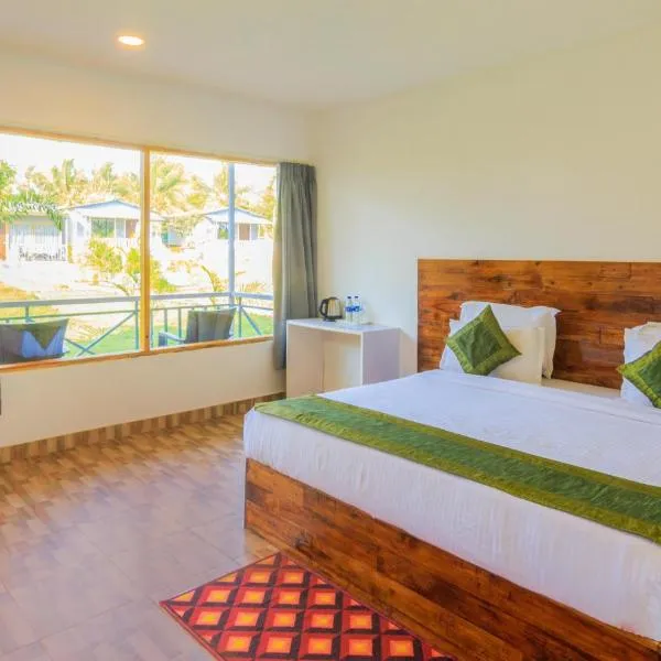 Treebo Lands End Beach Resort Morjim，位于莫尔吉姆的酒店