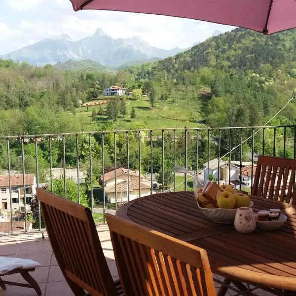 Vista Alpi Apuane，位于Rometta的酒店