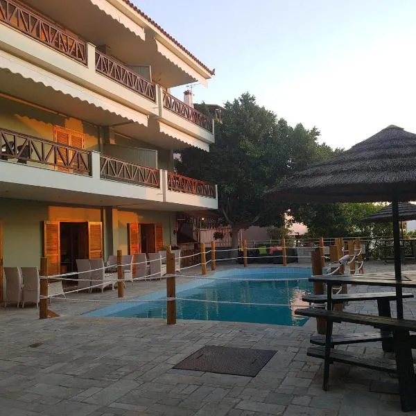 Ninemia Residence，位于托隆的酒店
