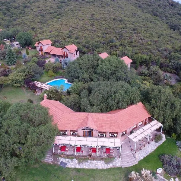 Complejo Pasos Malos，位于梅洛的酒店