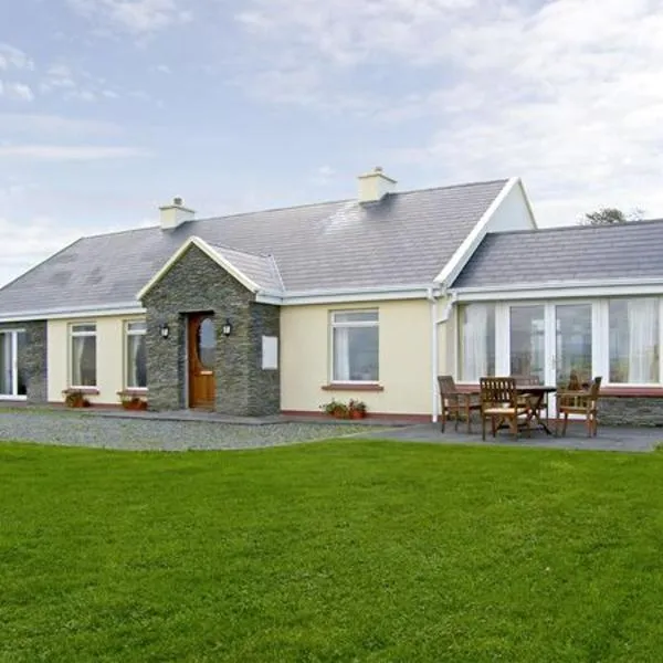 Lough Currane Cottage，位于巴林斯凯利格斯的酒店