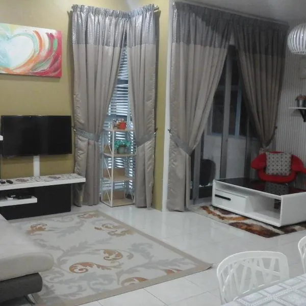 Miker Homestay，位于Kampong Bota Road的酒店