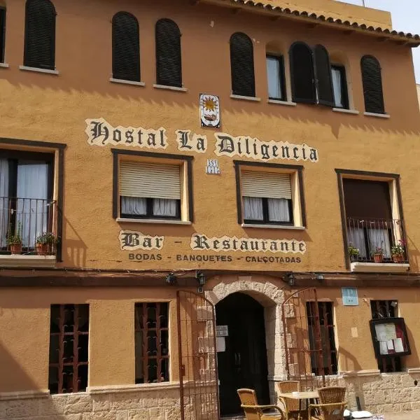 Hostal Restaurante La Diligencia，位于库尼特的酒店