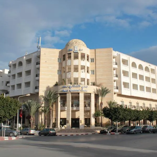 康大维中心酒店，位于El Ahmar的酒店