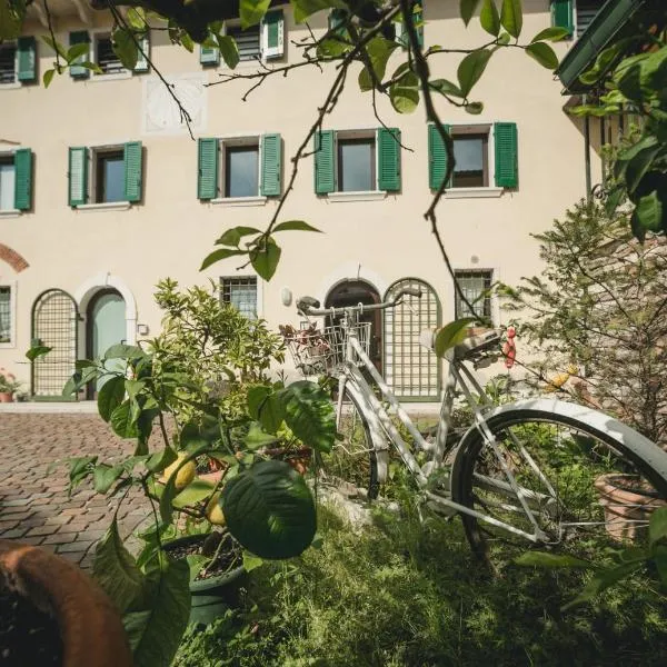 A Casa di Tom，位于圣塔布罗焦迪瓦尔波利切拉的酒店