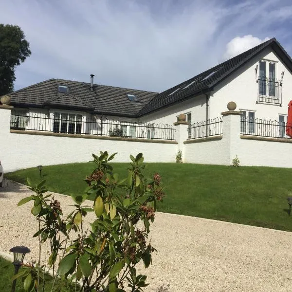 Retreat at The Knowe Auchincruive Estate，位于Tarbolton的酒店
