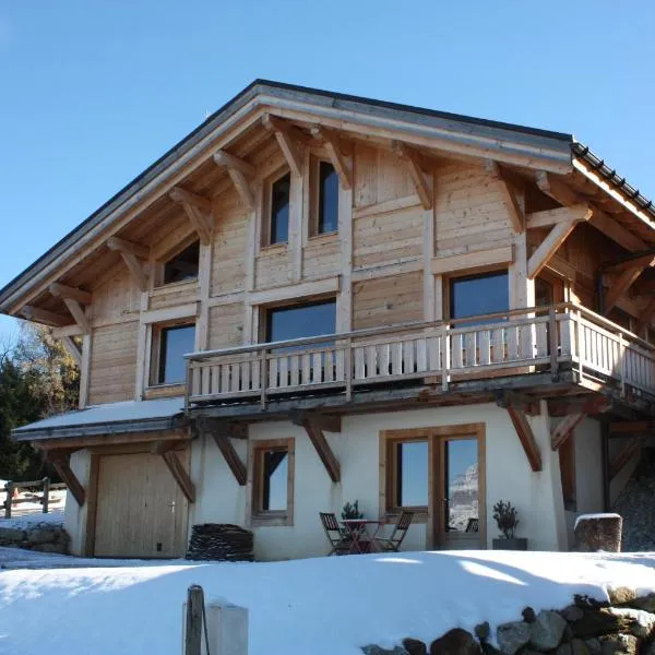 Appartement alp'intages，位于孔布卢的酒店