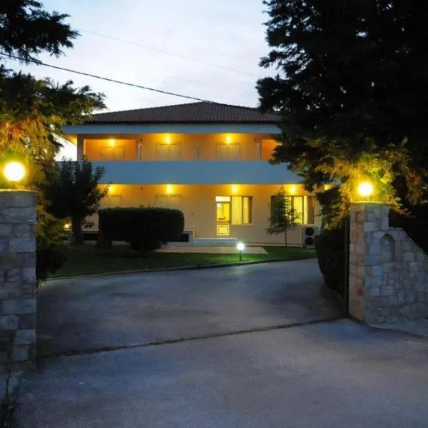 先贤祠酒店，位于Agios Spyridon的酒店