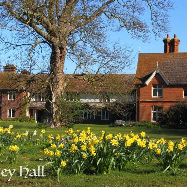 Bawdsey Hall，位于Alderton的酒店