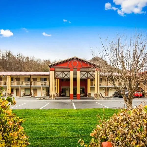 玛吉山谷山间小溪贝斯特韦斯特酒店，位于Panther Creek的酒店
