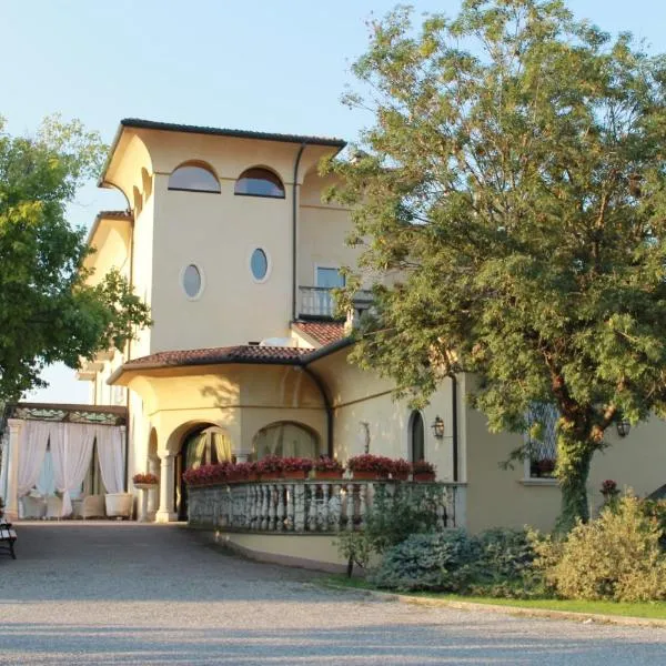 贝尔弗代雷1849别墅酒店，位于Misano di Gera dʼAdda的酒店