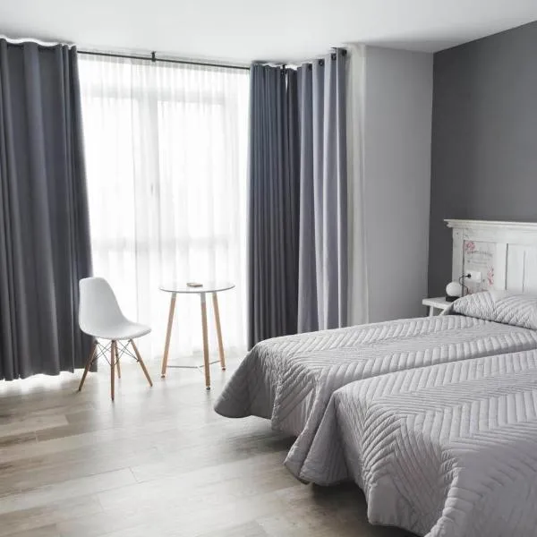 Hotel Mica，位于帕拉斯德丽的酒店