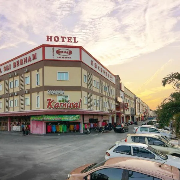 Hotel Sri Bernam，位于Kampong Tanjong Bayan的酒店