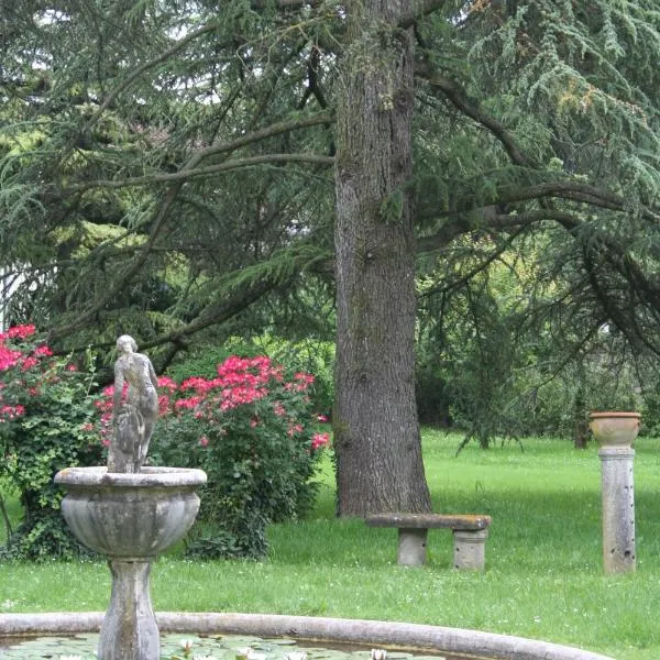 B&B Villa al Parco，位于Calestano的酒店
