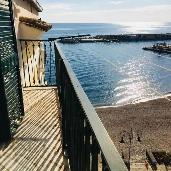 Cetara on the sea，位于切塔拉的酒店