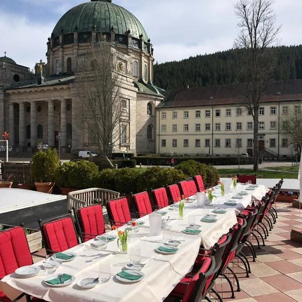 Klostermeisterhaus，位于Dachsberg im Schwarzwald的酒店