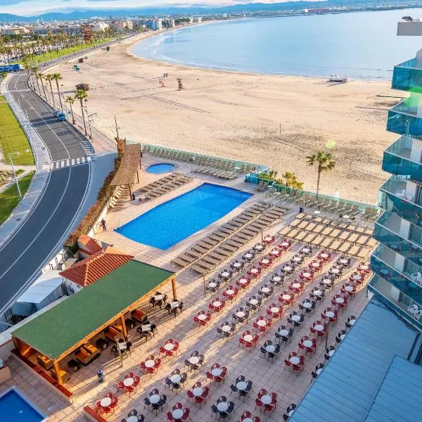 多内尔海滩黄金酒店，位于拉皮内达的酒店